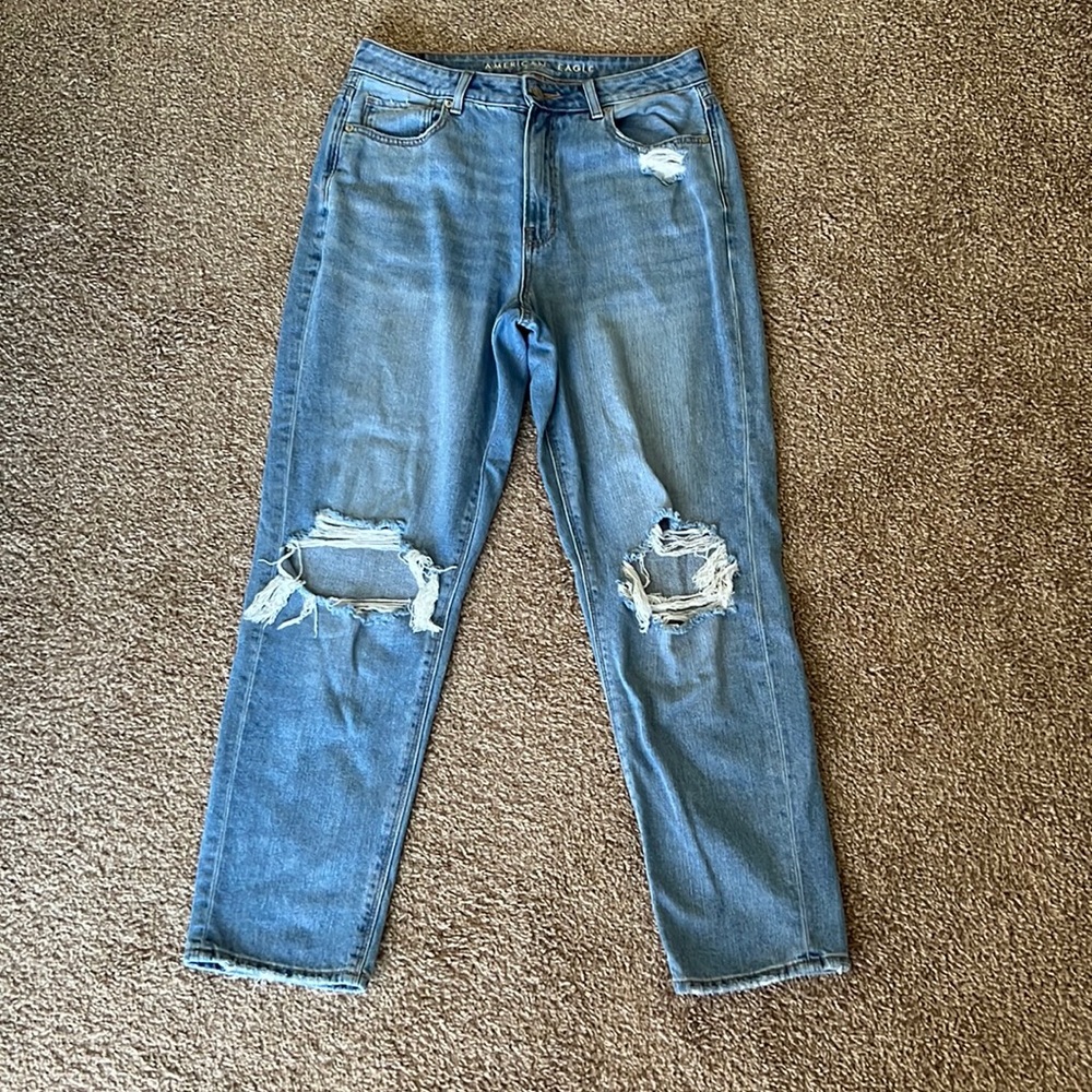 AE Mom Jean
